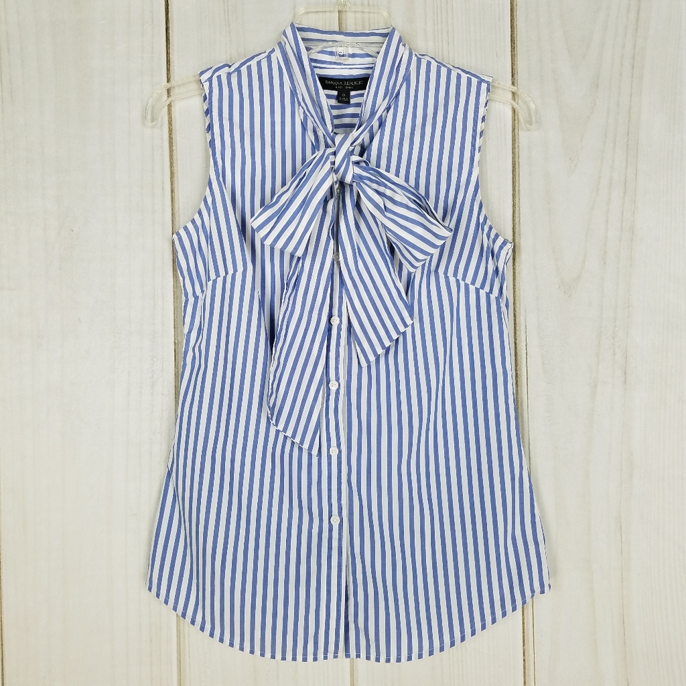 Banana Republic Blue White Career Riley Shirt